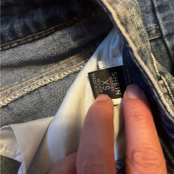 SHEIN jeans 2 pair - Picture 2 of 2